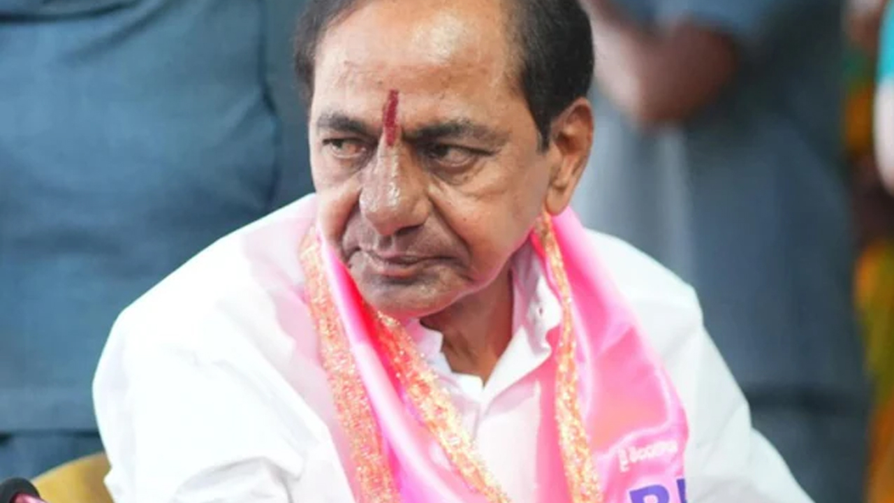 KCR : గులాబీ పార్టీ కనుమరుగవ్వడం ఖాయమేనా... కేసీఆర్ ఇప్పటికైనా మేలుకుంటే మంచిది...!