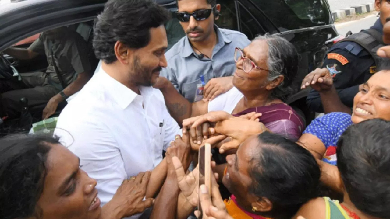 YS Jaganmohan Reddy : ఈ ప‌ని 2019 నుంచి చేసి ఉంటే ఇప్ప‌డు ఈ ప‌రిస్థితి వ‌చ్చేదే కాదు జ‌గ‌న్‌..!