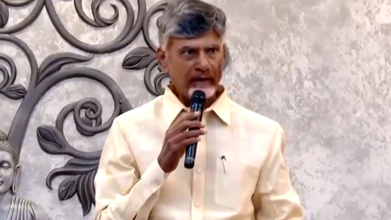 Chandrababu chitchat with media at ntr bhavan in amaravathi