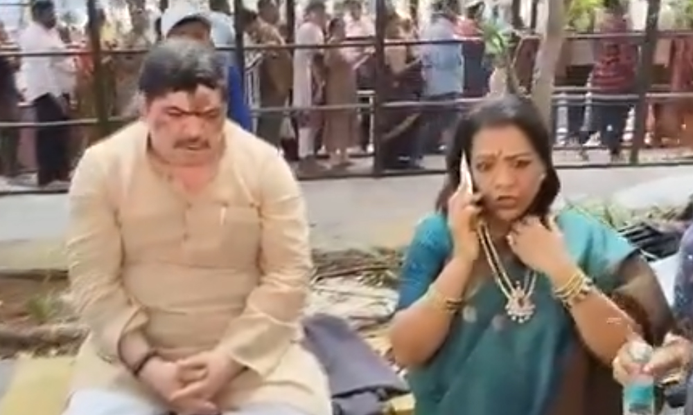 mayor gadwal vijayalaxmi and minister ponnam at balkampeta temple